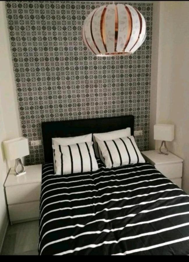 Alfalfa Suites Centro Севиля Екстериор снимка